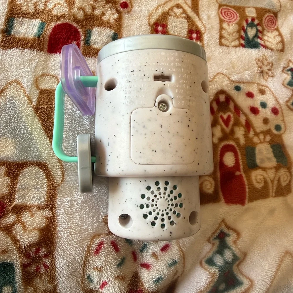 Fisher-Price Smiling Toy Cup Light Up Interacting